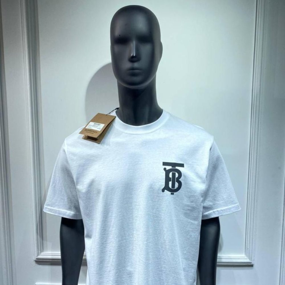 BURBERRY SHORT SLEEVE SHIRT FOR MEN SMALL SIZE